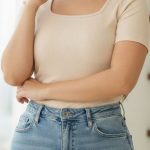 تیشرت کراپ یقه خشتی کبریتی
